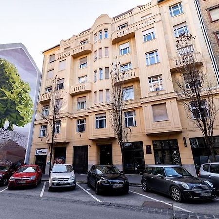 Stylish Central Apartment 布达佩斯 外观 照片