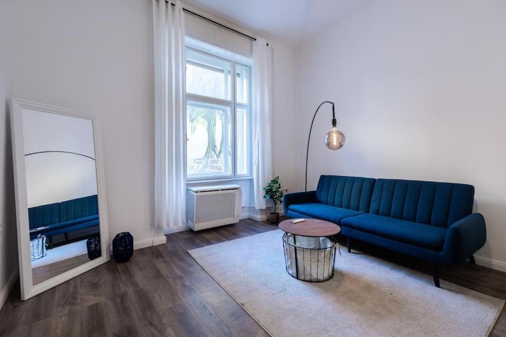 Stylish Central Apartment 布达佩斯 外观 照片