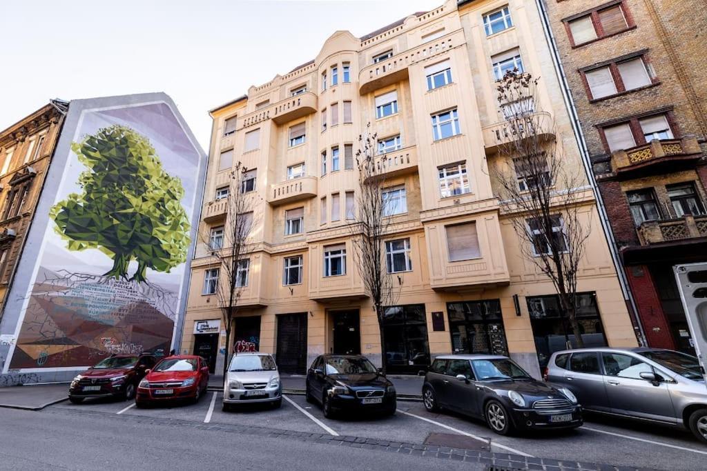 Stylish Central Apartment 布达佩斯 外观 照片